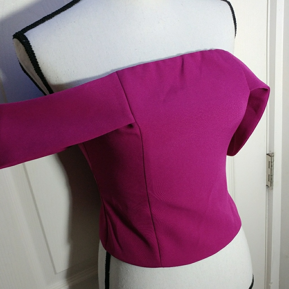 EXPRESS Crop Top - Picture 2 of 7